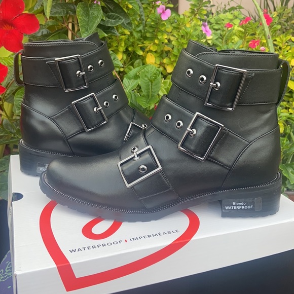 ☔️ New Blondo Black Leather Combat Booties WATERPROOF ☔️ - Picture 2 of 16